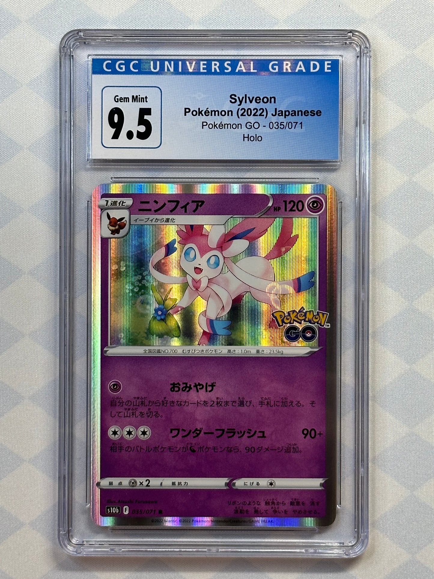 2022 Pokémon Japanese Pokemon GO Sylveon Holo 035/071 CGC 9.5 Gem Mint