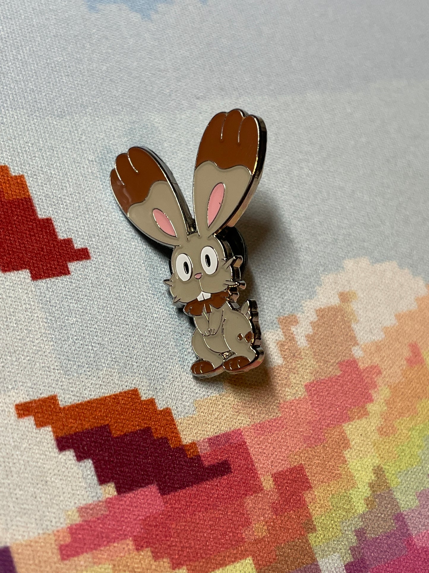 Bunnelby Pin - Shining Fates Mad Party Pin Collection