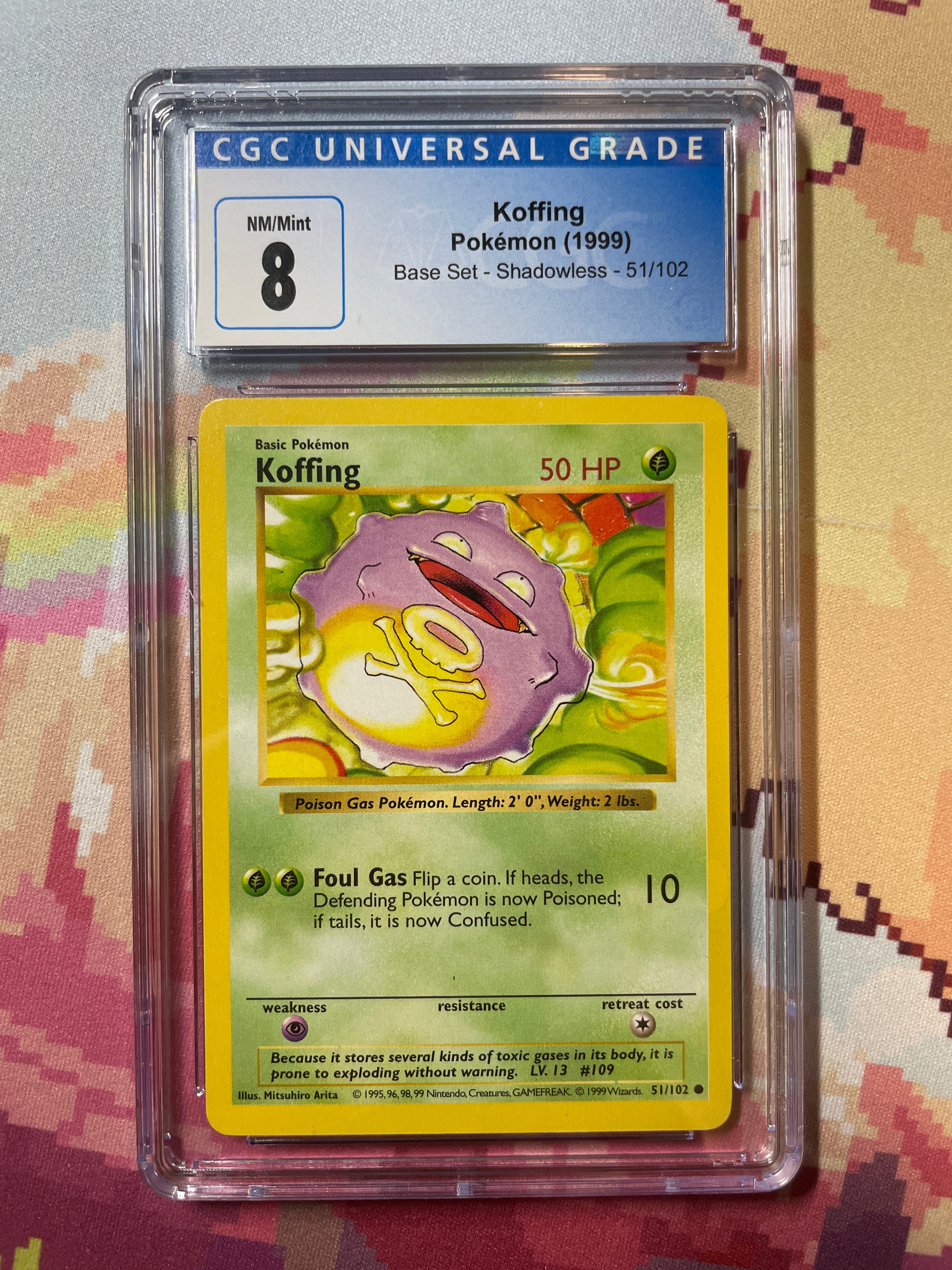 1999 Pokémon Base Set Shadowless Koffing 51/102 CGC 8 NM/Mint